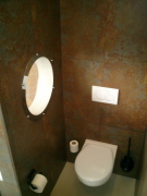 Toilette im Bad (OG)